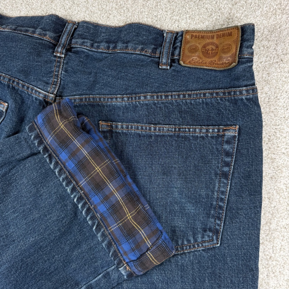 Eddie Bauer Jeans Mens 40x30 Blue Flannel Lined Relaxed Fit Premium Denim